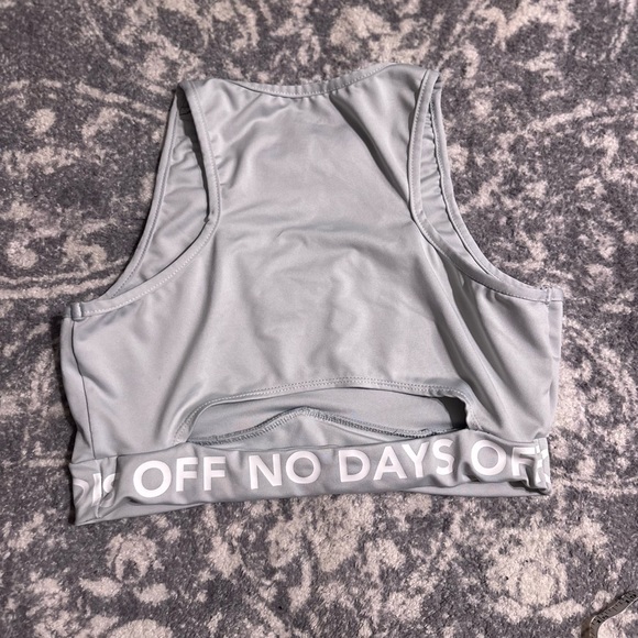 LA Winner - Picture 3 of 3